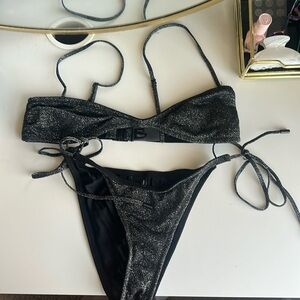 Triangl bikini size small never worn!!!
